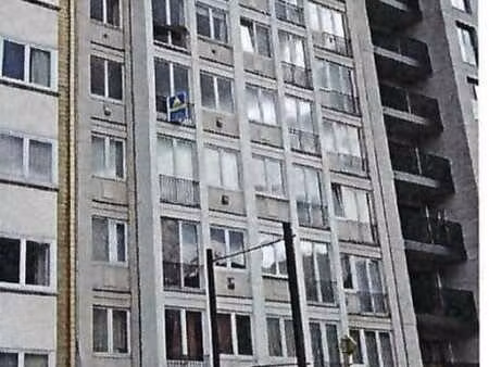 studio/appartement à rénover à schaerbeek