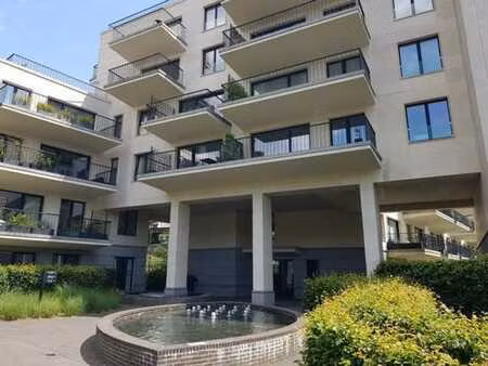 prox observatoire penthouse 3chbres+ sdb +2 terrasses