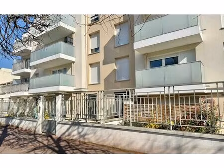 appartement chilly-mazarin 64.7 m² t-3 à vendre  240 000 €
