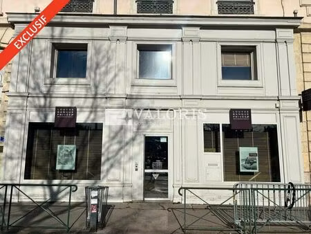 location commerce 250 m² à lyon 2 (69002)