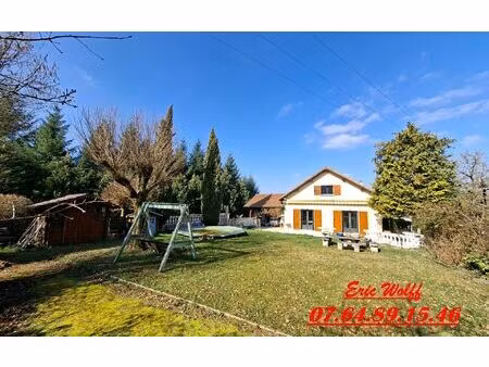 maison saint-geoirs 156.68 m² t-5 à vendre  384 000 €