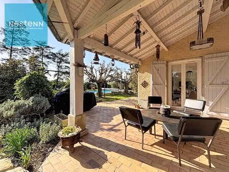 magnifique maison 9 pièces à vendre avec 3689m2 de parc  piscine  2 min de revel 31250