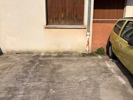 emplacement de parking à louer marmande centre ville