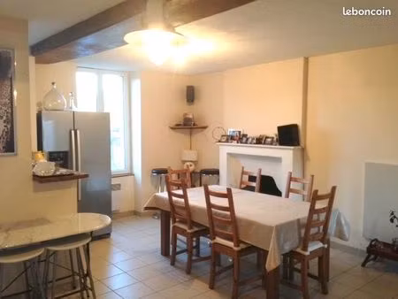 t3 72m2 centre pouancé