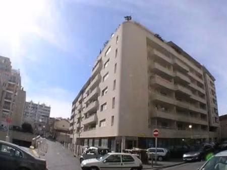 parking/box 1 pièce marseille