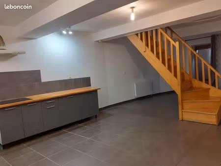 maison de ville 105 m2  3 chambres  centre ville