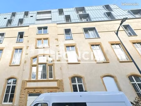 appartement 2 pièces 62 m²