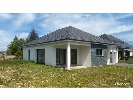 maison récente boeil bezing