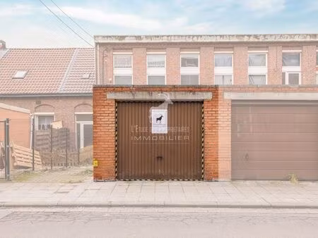 garage à vendre à charleroi € 10.999 (lk5ne) - l'etude des propriétaires - bureau de charl