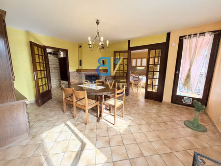 (73) saint-jean de maurienne - appartement lumineux t3 (poss