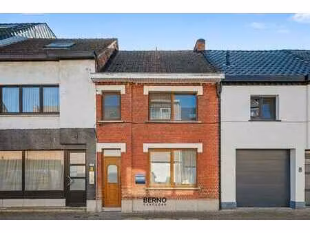 pastoor claeysstraat 34 - 9200 sint-gillis (dendermonde)