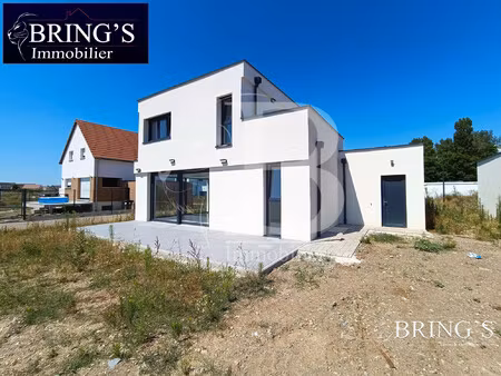 maison 123 m²  4 pièces  3 chambres