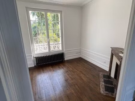 maison sur les bords de marne