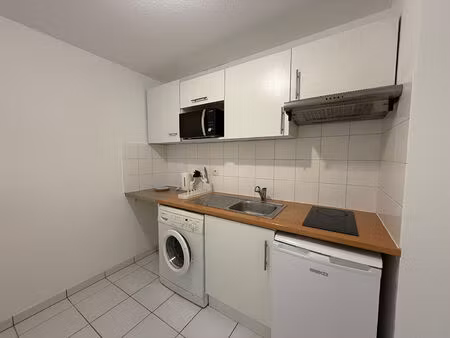 a louer - toulouse sept deniers - appartement t2 40 m² loué meublé avec place de parking e