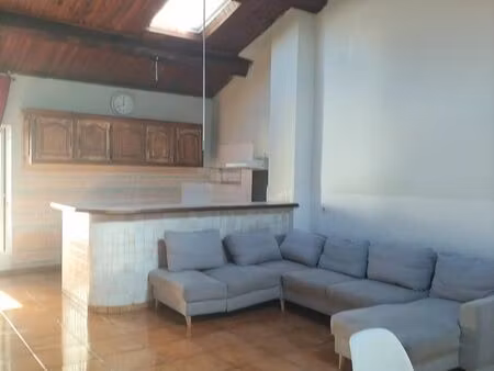 beau t4 meublé au faubourg