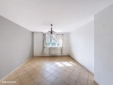 appartement 3 pièces 58 m²