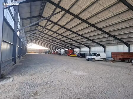 location hangar