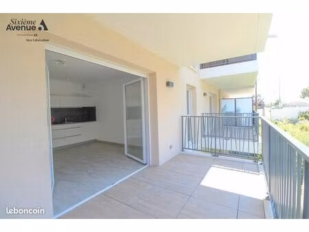 studio 1 pièce 25 m²