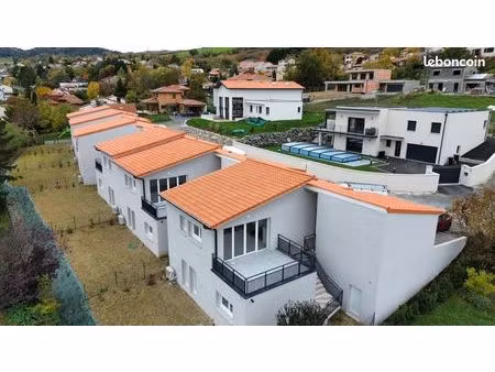 pavillon 4 pièces 123 m²