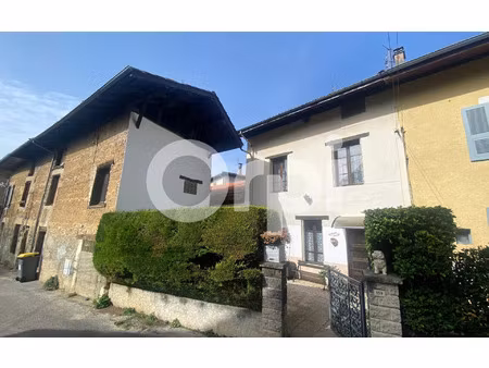 maison saint-jean-de-moirans 83 m² t-4 à vendre  199 000 €