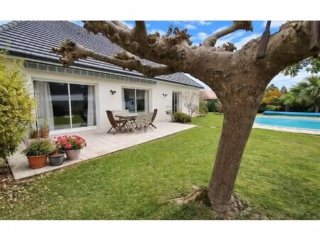 maison serres-castet m² t-5 à vendre  441 000 €