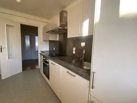 location appartement 3 pièces à saint-brieuc (22000) : à louer 3 pièces / 79m² saint-brieu