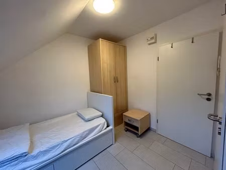 à louer studio 15 m² – 910 € |luxembourg-dommeldange