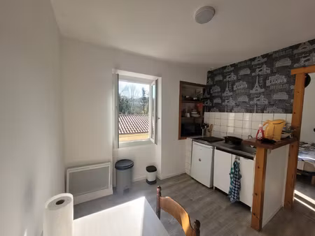 studio meublé - auch proche iut