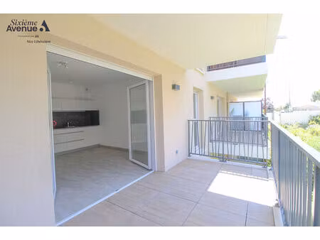 route de bellet-studio vide-24m² et parking