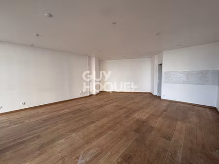 local commercial canet en roussillon 42 m2