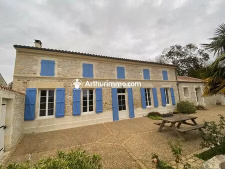 location maison 5 pièces 152 m2 à aujac