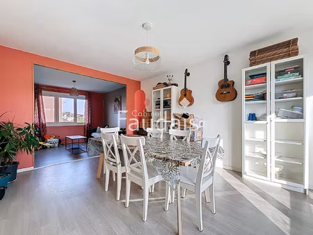 maison de ville  4 chambres et jardin