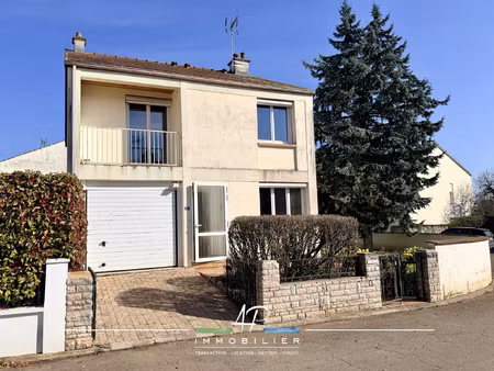 maison individuelle avec jardin 4 chambres saint-apollin