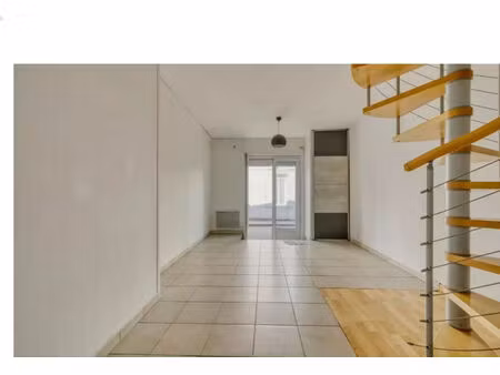 vente maison 5 pièces 67 m² saintes (17100)
