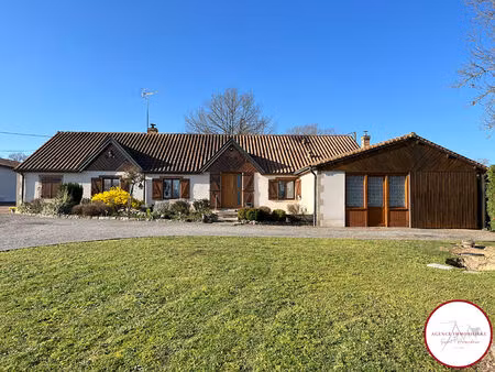 forêt de tronçais  valigny maison de 190 m² et dépendances sur 4094 m²