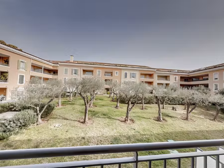 centre ville - appartement t2 avec terrasse