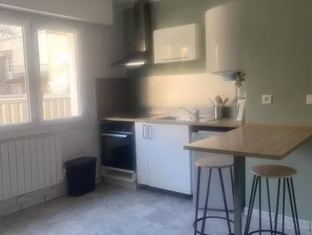 a louer joli studio meuble residence fontanges