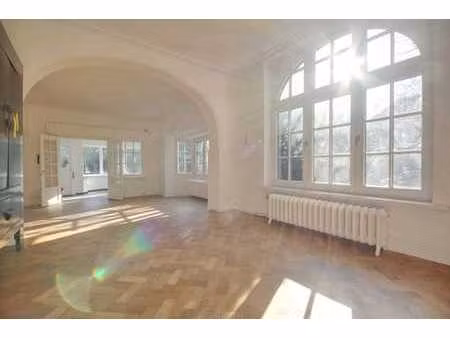 observatoire - élégante villa familiale à louer