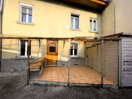 maison de village + terrasse