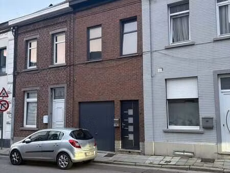 belle maison mitoyenne à vendre