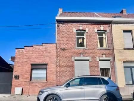 strépy-bracquegnies  rue duriaux 40