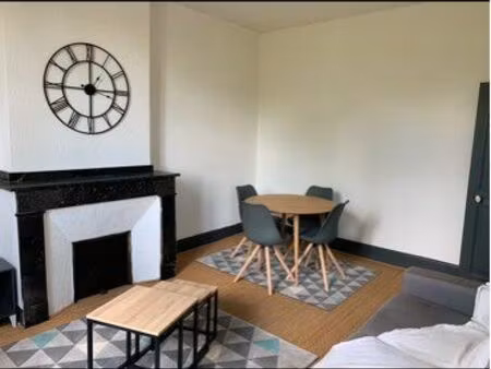 castres cv type 3 loué meublé