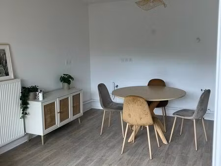 appartement 3 pieces – 3ème etage - jassans riottier - disponibilite immediate