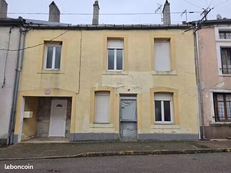 maison de ville 11 pièces 220 m²