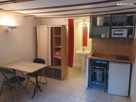 studio à louer à laval