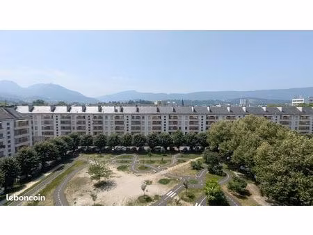 f4 de 74 m² – lumineux & rénové – proche gare