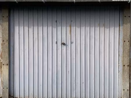 location garage entre particuliers