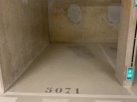 location place de parking