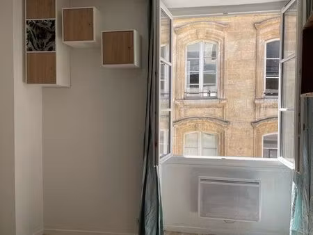 charmant t1 lumineux hypercentre bordeaux