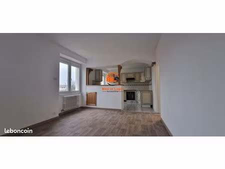 appartement 7 pièces 100 m²